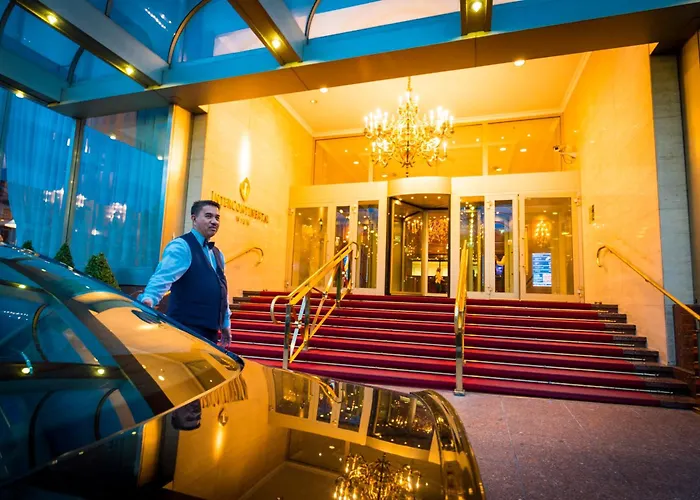 Intercontinental By Ihg 5*