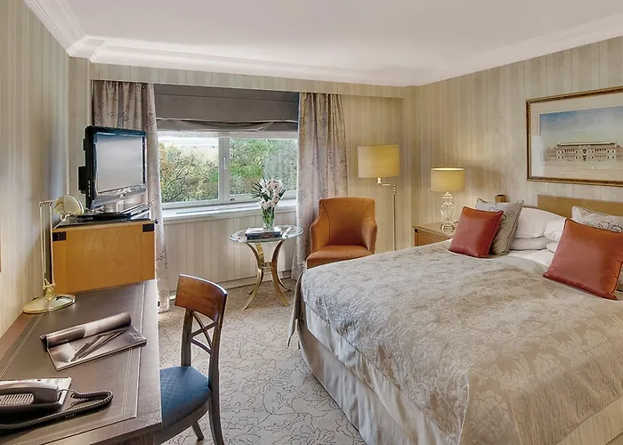 Intercontinental By Ihg 5*