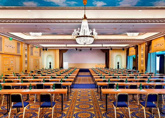 Intercontinental By Ihg 5*