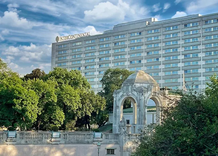 Intercontinental By Ihg 5*
