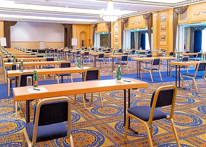 Intercontinental By Ihg Hotel Wenen