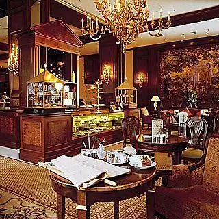 Intercontinental By Ihg 5*